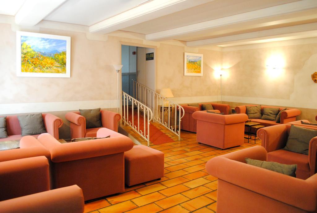 Societe Hoteliere De Montmirail ฌิกงดาส ภายนอก รูปภาพ