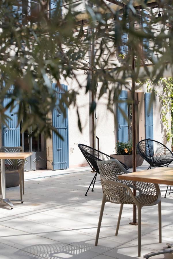 Societe Hoteliere De Montmirail ฌิกงดาส ภายนอก รูปภาพ