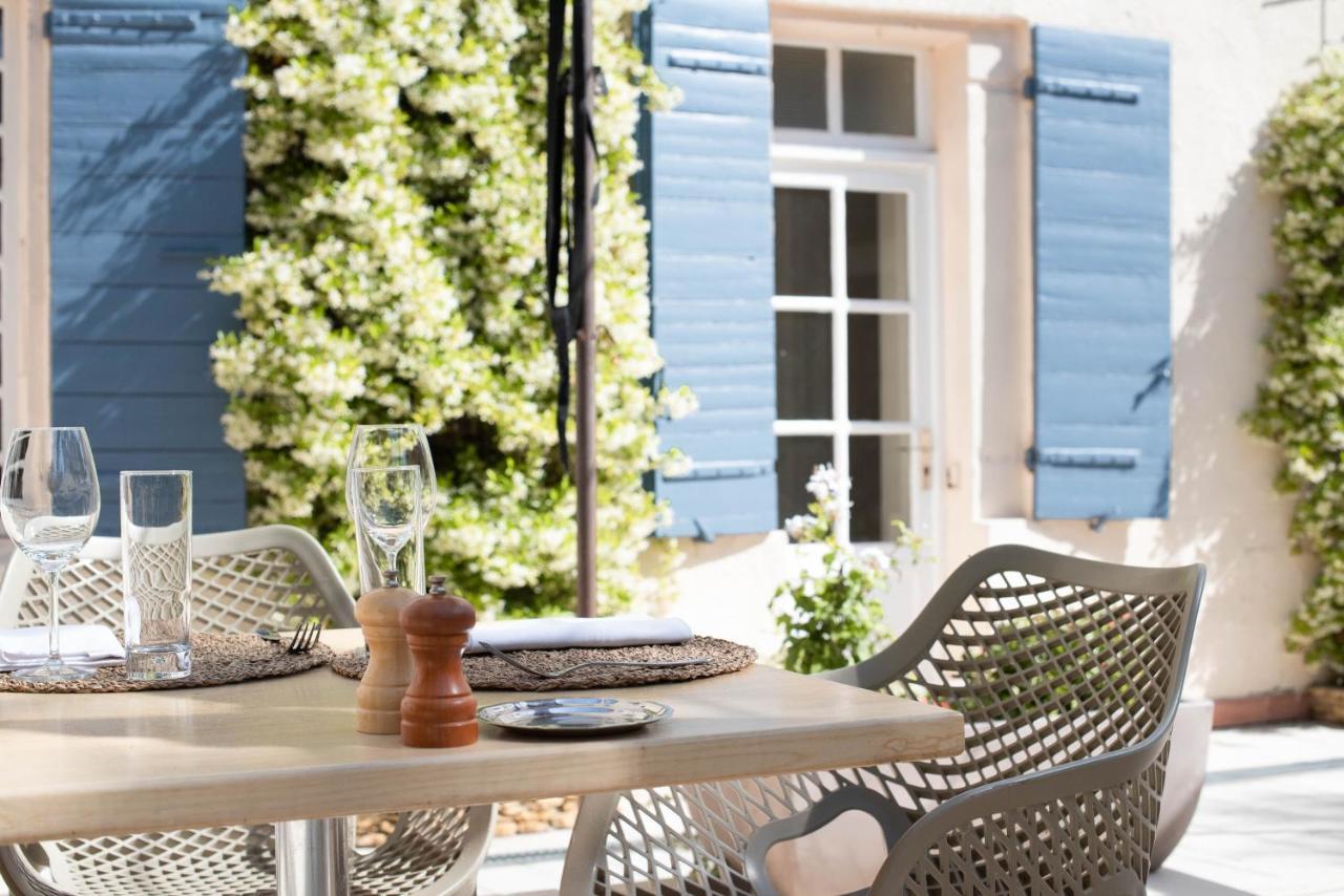 Societe Hoteliere De Montmirail ฌิกงดาส ภายนอก รูปภาพ